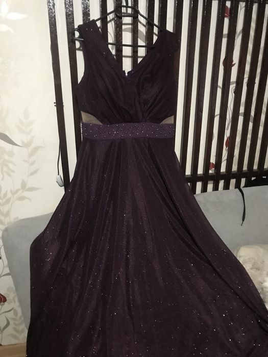 Rochita eleganta  pt diverse ocazii marimea 44,