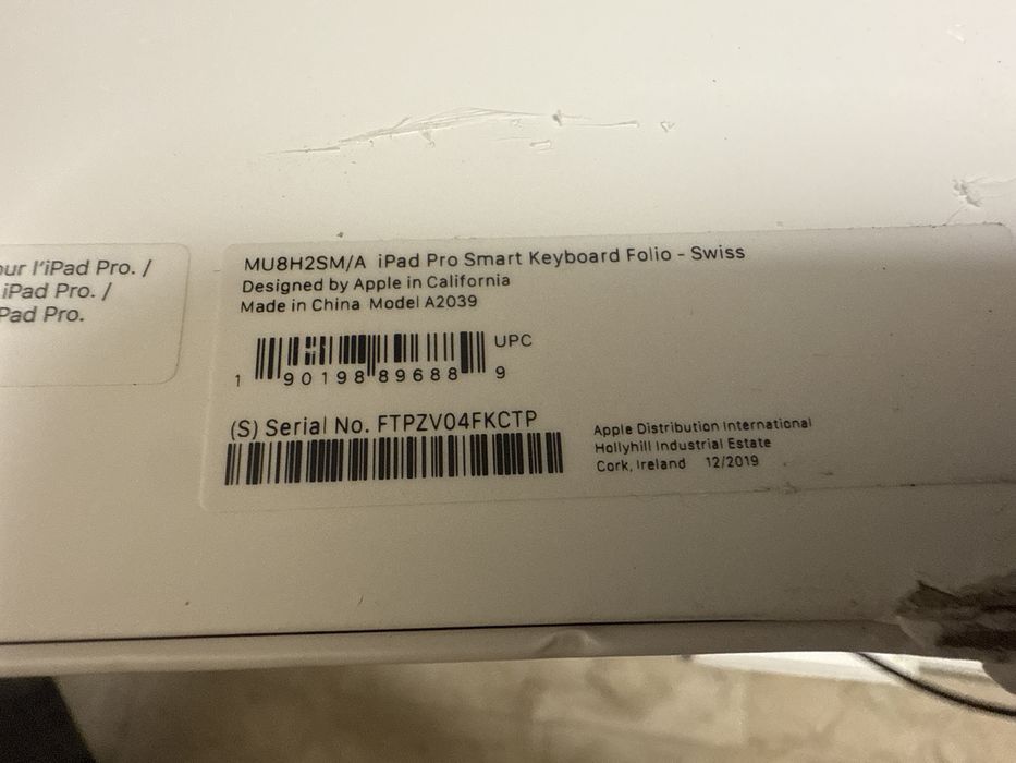 Husa apple ipad pro 12.9 smart keyboard folio nou original