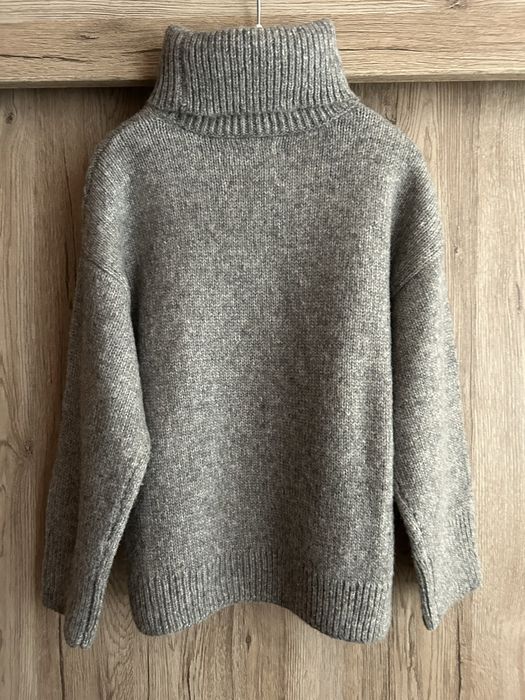 ZARA Нов пуловер за момиченце размер 130