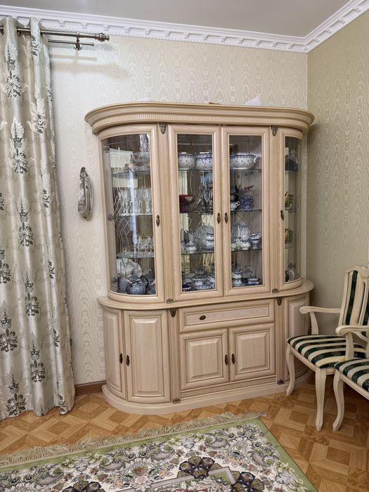Продам шкаф в гостиную! Стенка!