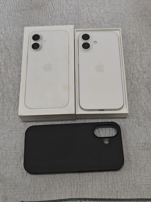 iPhone 16 128Gb идеальный