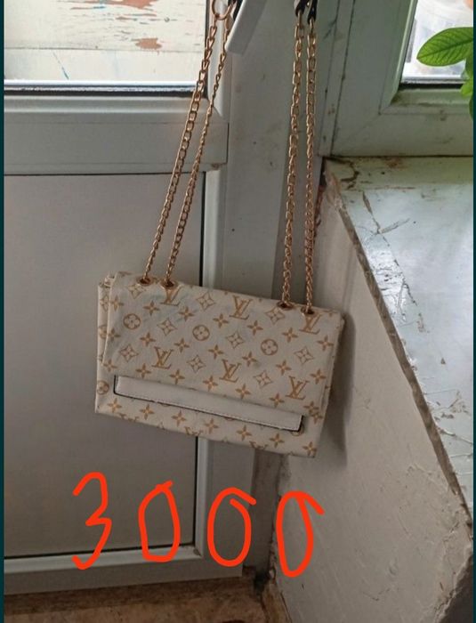 Продам женские сумки