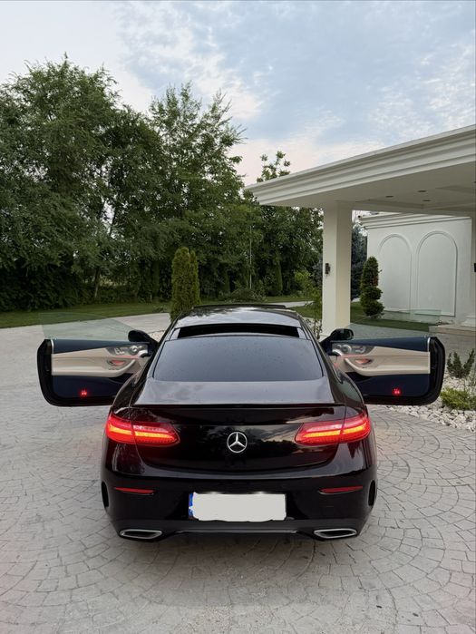 Mercedess-Benz E class coupe 220d AMG