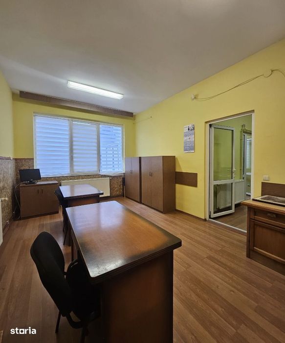 Spatiu comercial pentru birouri/ cabinete medicale, Bl. Cantemir - Vedere 2