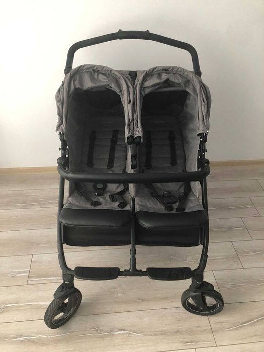 Детска количка за близнаци