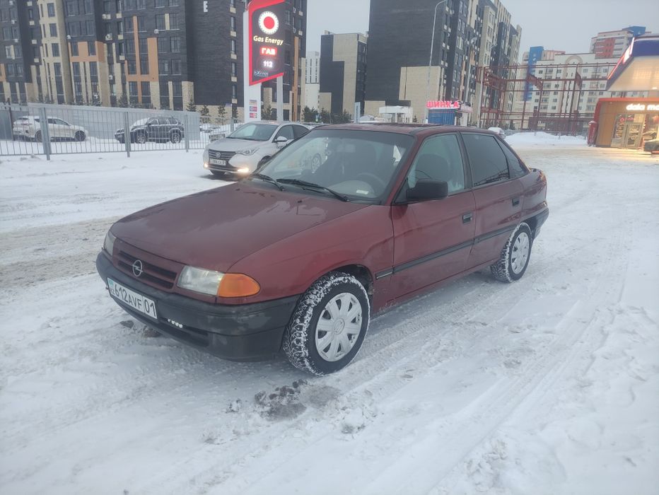 Опель астра автомат варианты есть