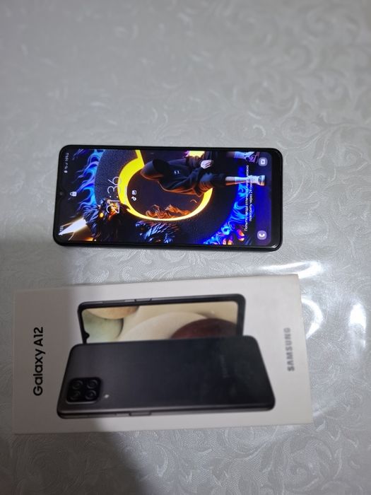 Продам смартфон Samsung