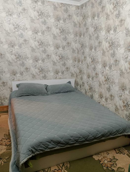 Двухспальная кровати