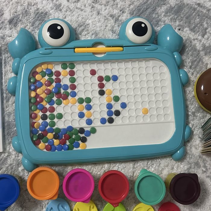 Продаю детские игрушки