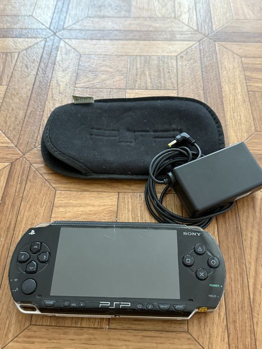 Sony PSP-1001 (Fat)
