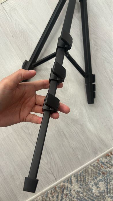 Новый штатив сатамын.