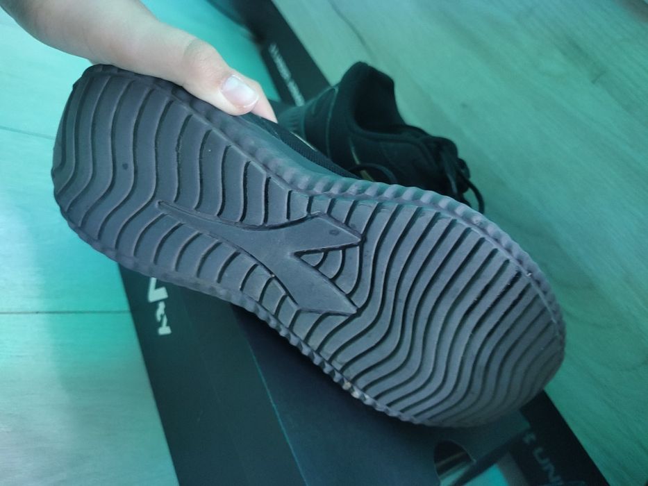 Маратонки Diadora