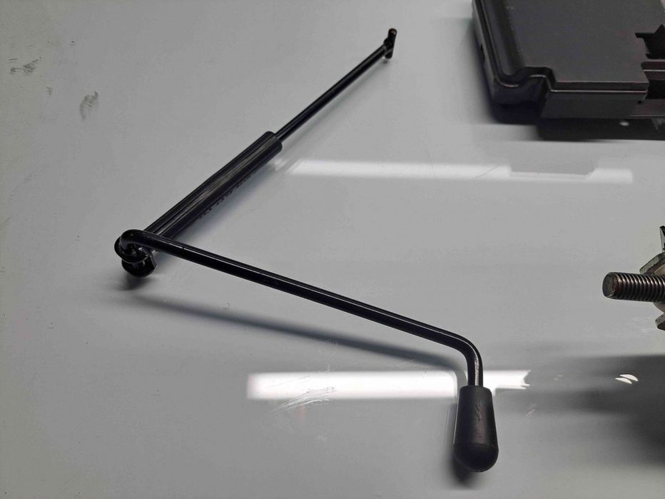 Set cric si cheie Audi A5 Sportback (8TA) [Fabr 2009-2015] 8K0011031G