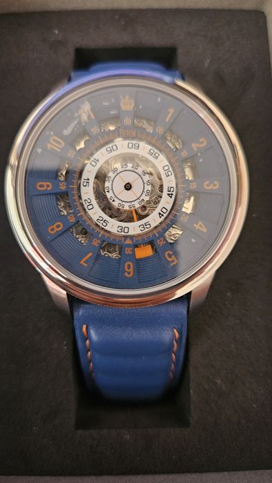 Reign Monterey Skeletonized