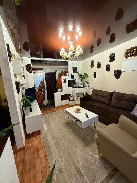 Продаётся 2-х комнатная квартира