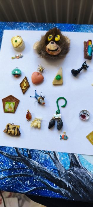 Mărțișoare vechi din Comunism