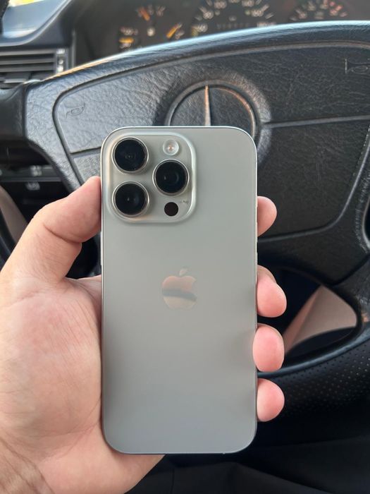 iPhone 16 про 256 гб