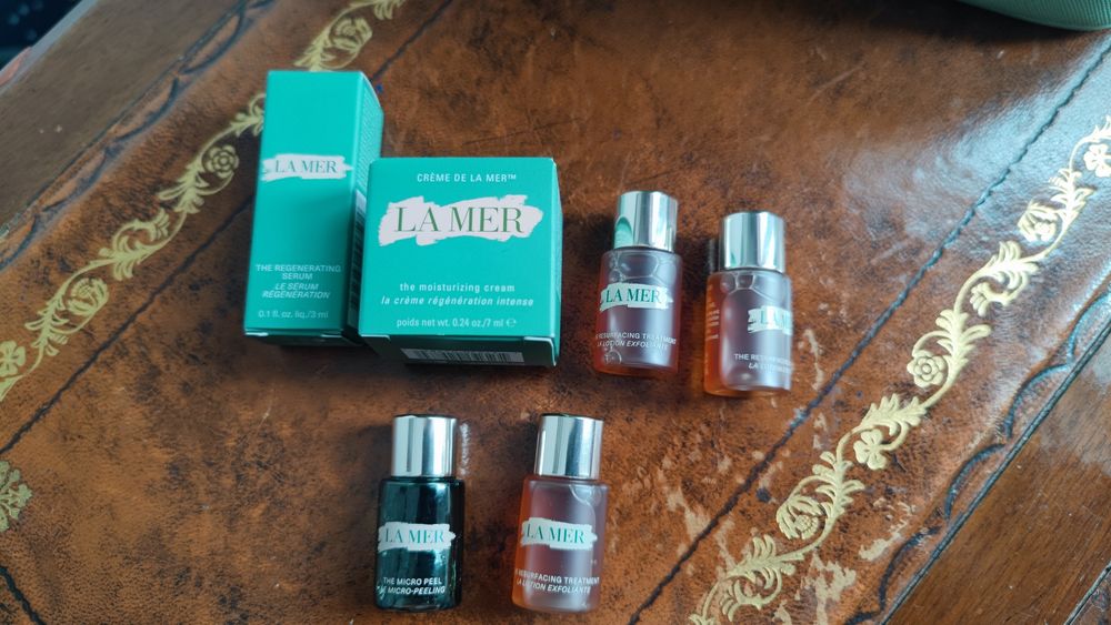 Set miniaturi originale La Mer – Crème 7ml + Serum + tratamente, pouch
