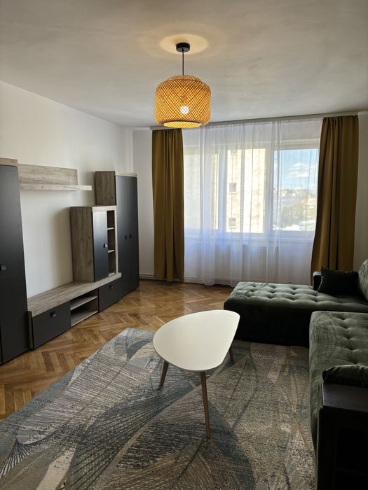 Direct Proprietar prima inchiriere ap. 3 camere pe B-dul Grivitei