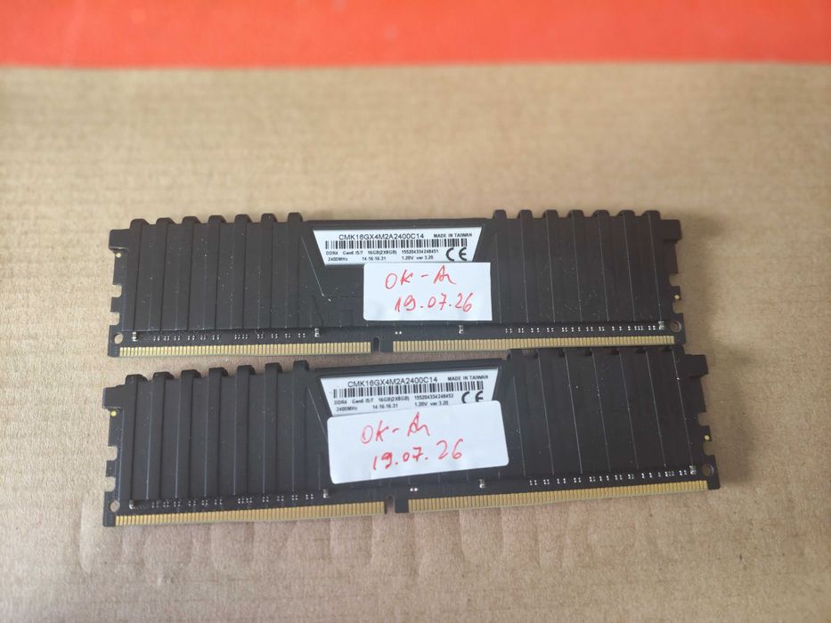 Rami 16Gb DDR4 (2x8) Vengeance LPX vandut