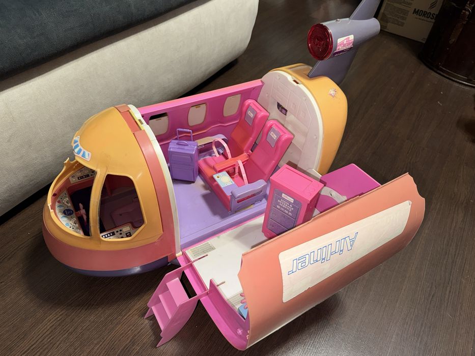 Барби самолет трансформер