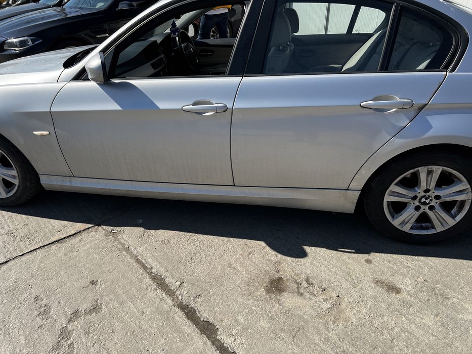 Aripa stanga aripa dreapta bmw e90 e91 usa stanga dreapta bmw e90 e91