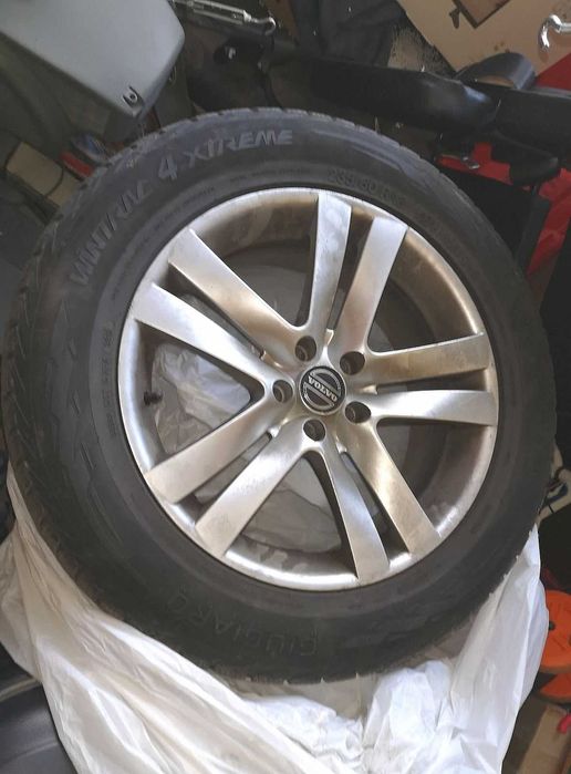 Джанти с 8 бр. гуми 235/60/18 за Volvo XC60
