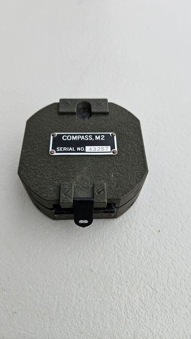 Busolă militară / Military compass M2 - US Army model, with M19 case