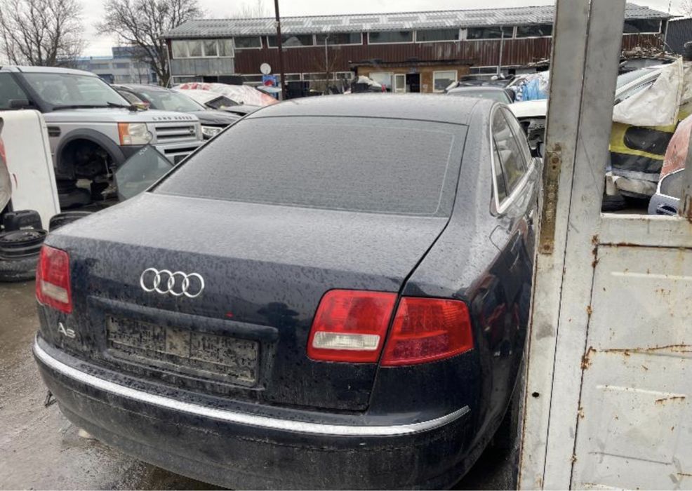 Audi 3.0TDI A8 на части