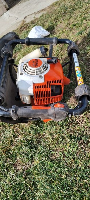 Продавам моторен свредел Stilh