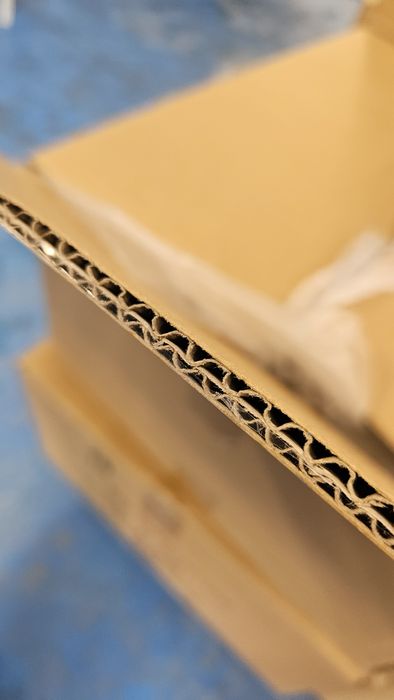 Cutii carton rezistente