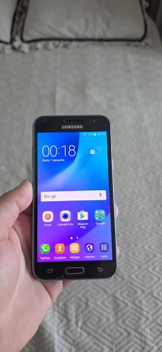 Telefon Samsung Galaxy J2 2016 liber de retea+incarcator 
Perfect funcțional
Liber de rețea
8GB memorie
Bateria ține bine
Vine cu încărcător
Merge foa