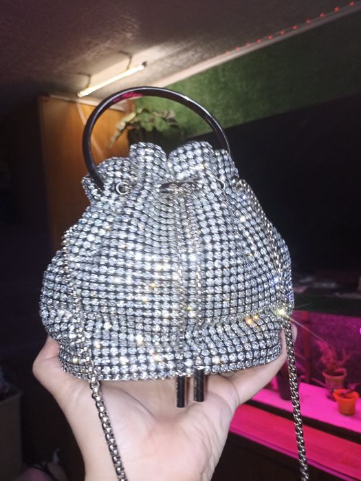 Маленькая сумка-клатч