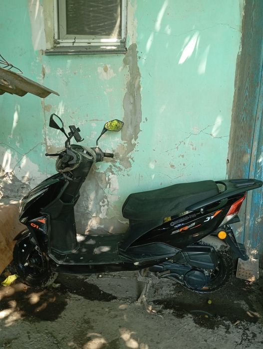 Продам мопед м8 возможен торг