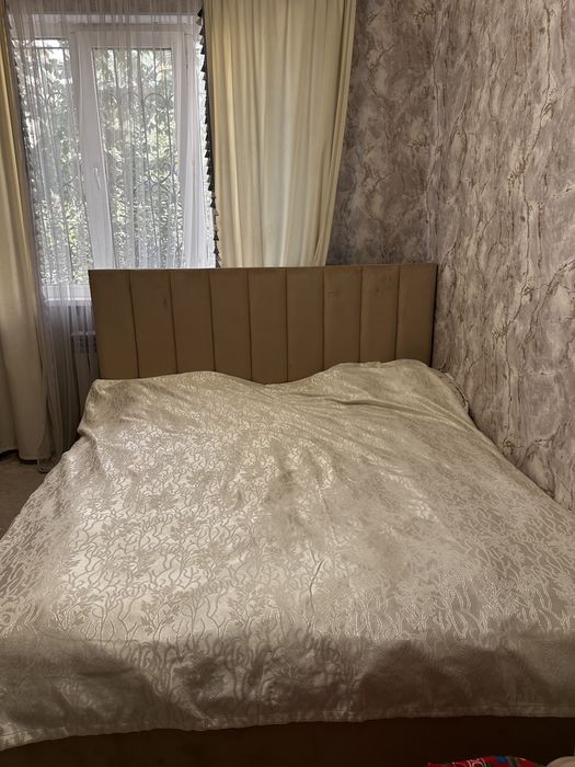 продам кровать,тумбу,шкаф