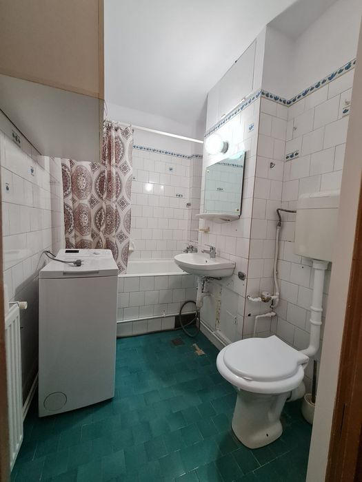 Inchiriez apartament 2 camere decomandat Vlaicu-Lebada