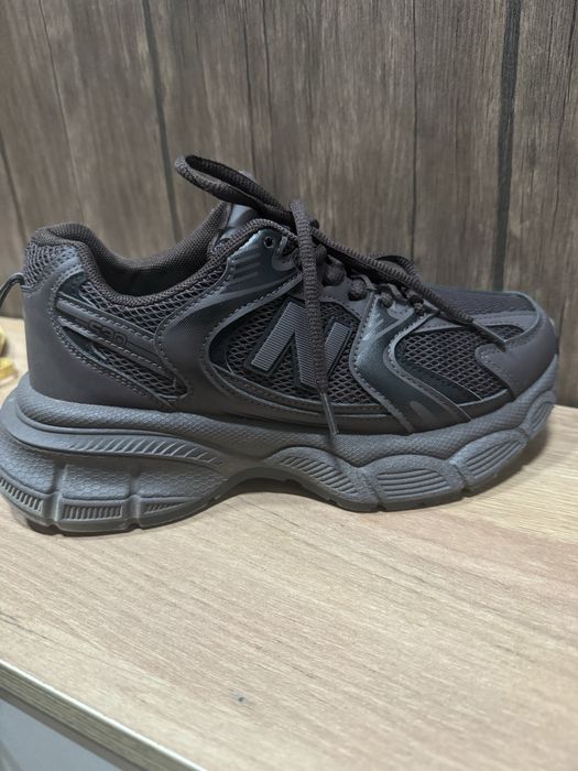 Кроссовки new balance