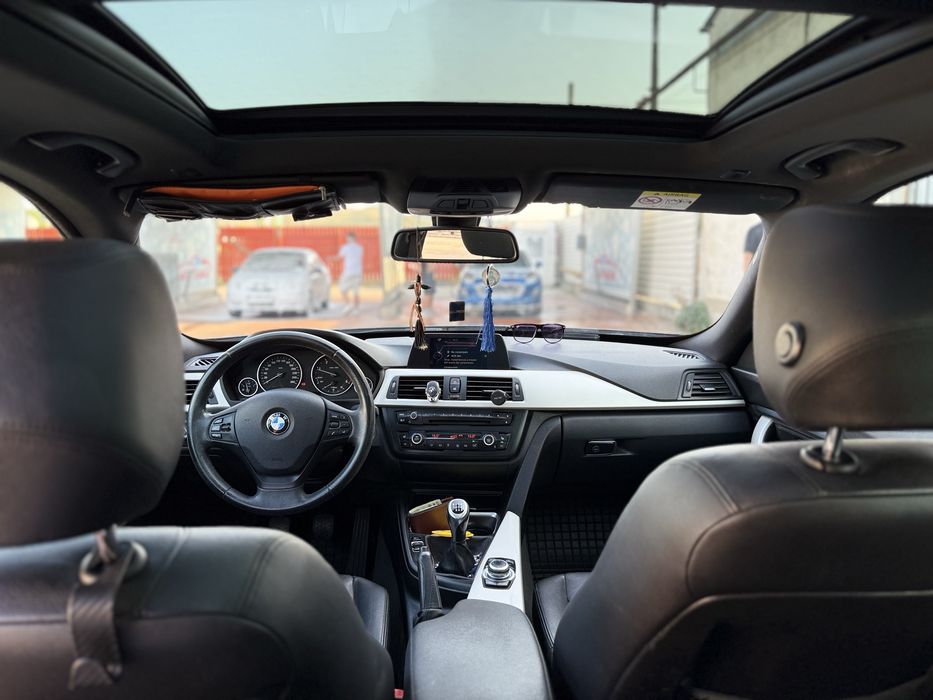 BMW Seria 3 GT 320D negociabil făra schimburi