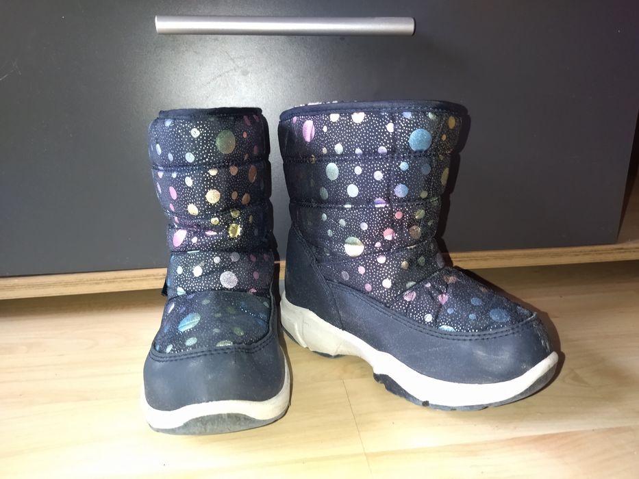 Детски боти и апрески с подплата