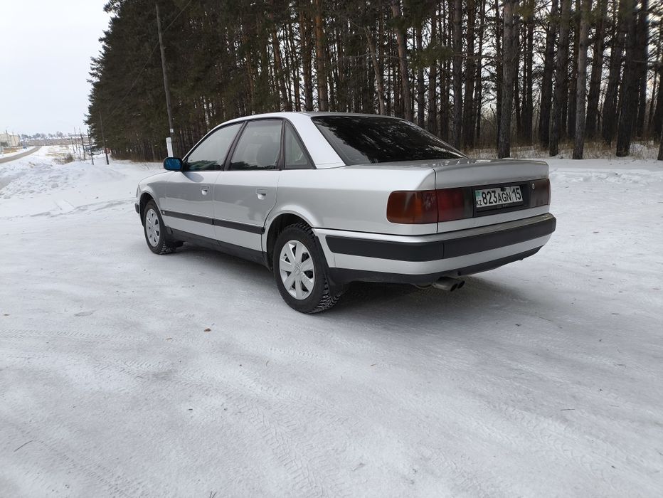 Продам Ауди 100.