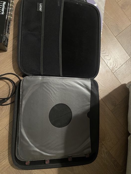 MWM Phase DJ контролери Serato