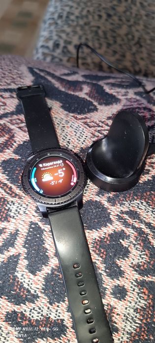 Продам часы Samsung GEAR S3 FRONTIER