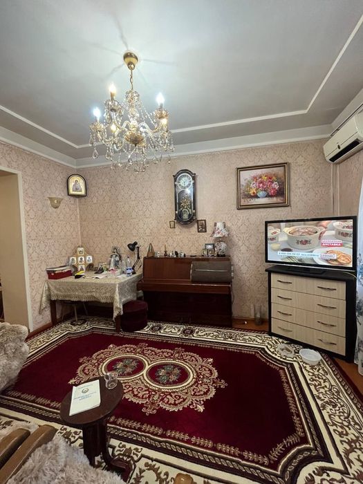 Продаётся дом в Миробадском районе