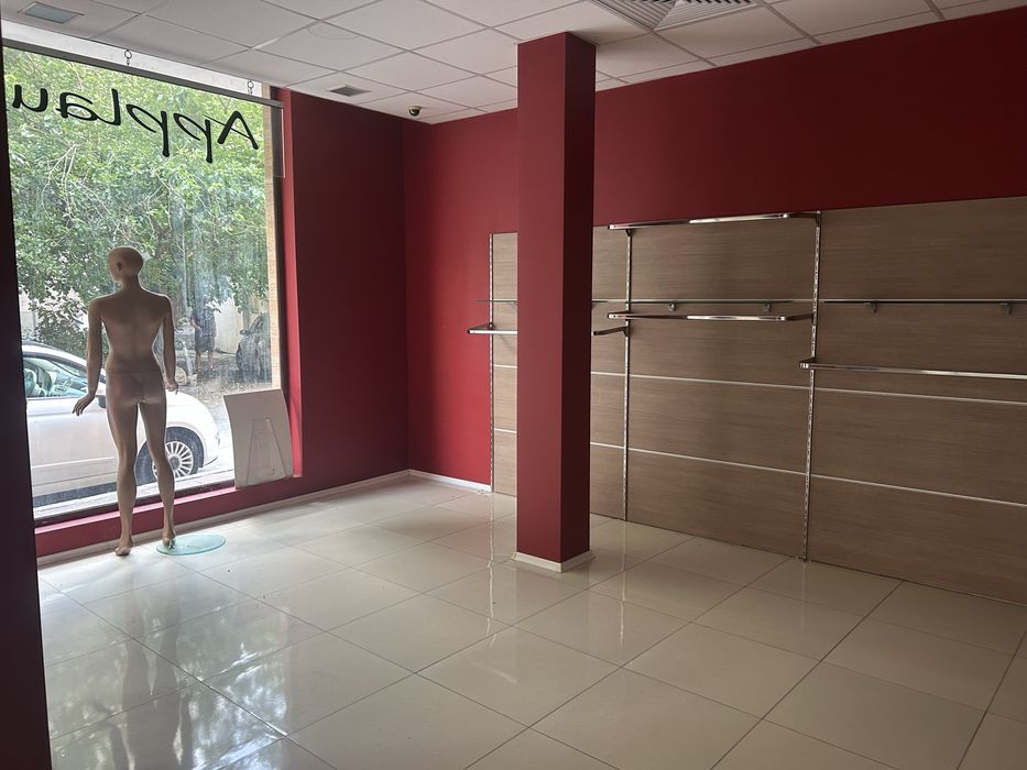 Продава се Магазин в Сандански - 1184 кв.м за 1098 €/кв.м - Снимка #6