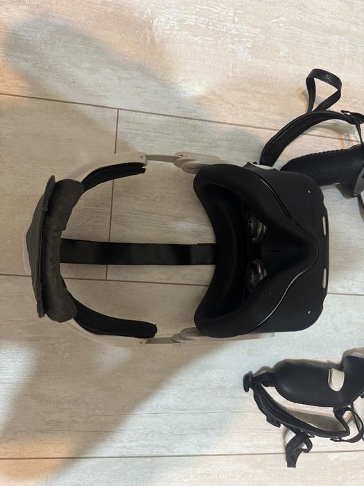 Продаю VR QUEST 2