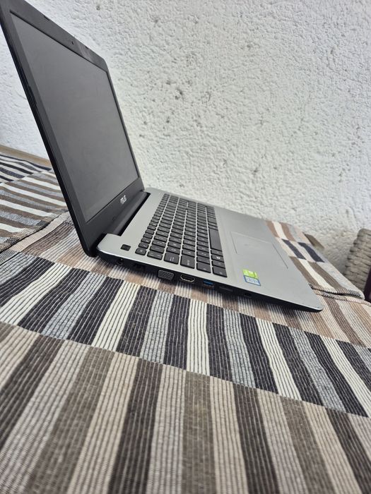 Laptop Asus i5 ssd ddr4 Nvidia 920