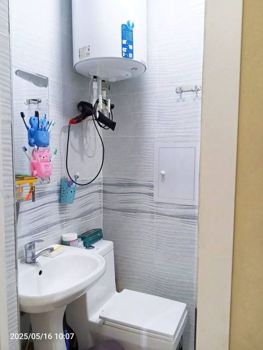 Продается 2х комнатная квартира в ЖК "Азия Хаус" Izzat  (RV)