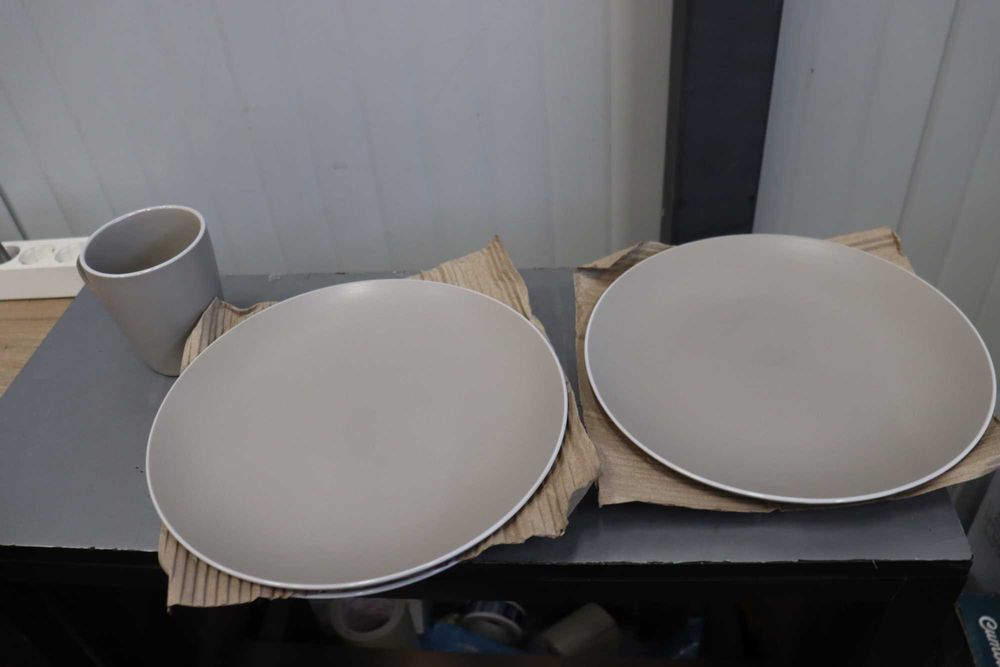 Комплект посуда Oslo - тъмно сив - 16 части, купи, чаши, чинии