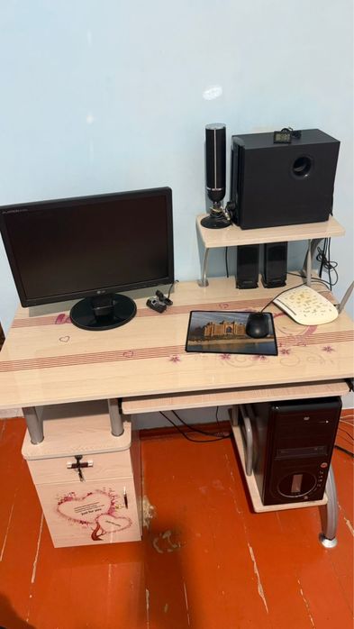 компьютер , колонка