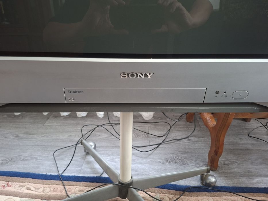 Продам телевизор Sony  Trinitron